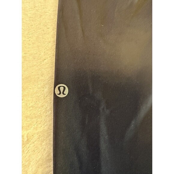 Lululemon Fast Free Cropped Leggings Black Sz 6, 19” Inseam - Picture 5 of 8